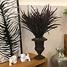 imagem do produto  Jarro Leblon em Ferro Fundido 30cm VF112 Design Clássico e Decorativo
