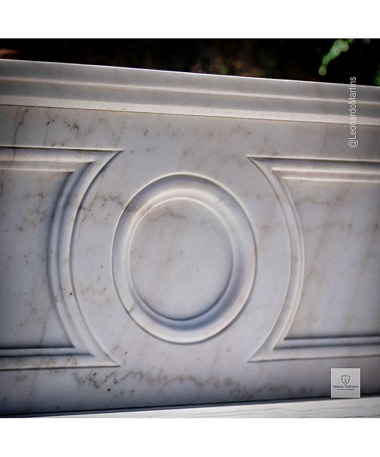 imagem do produto Banco Verona em Mármore Branco 140cm VRMP372 Sofisticação Quinta DellArte