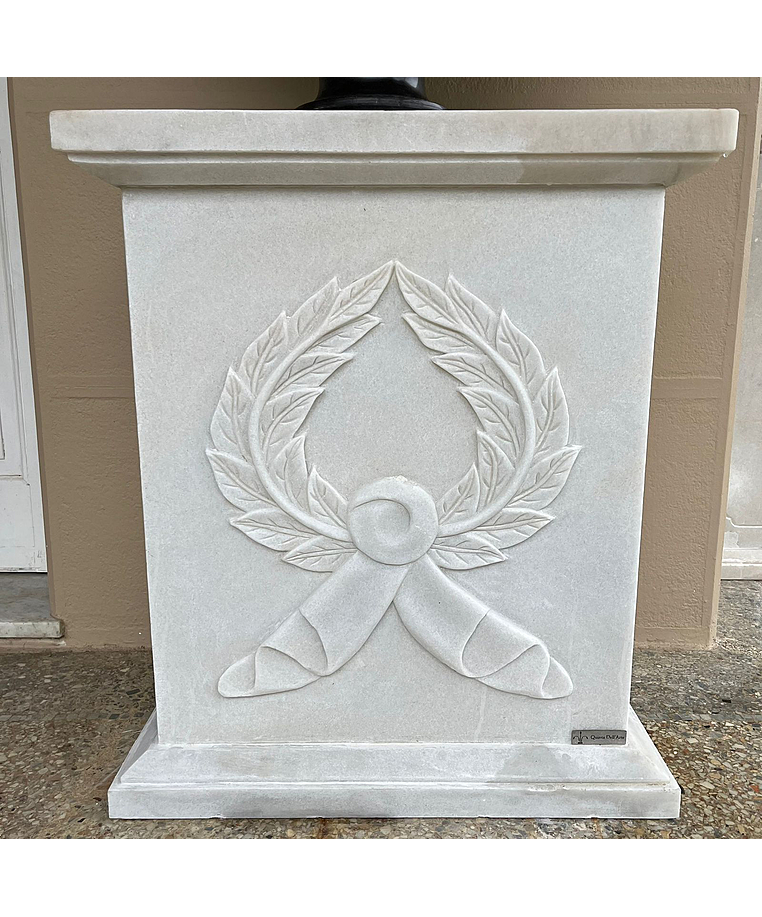 imagem do produto Base em Mármore Branco 80cm VRMP339 Sofisticação e Destaque