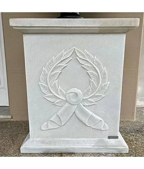 imagem de Base em M�rmore Branco 80cm - VRMP339