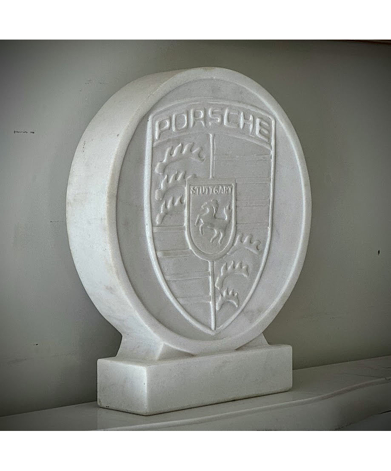 imagem do produto Bras�o Porsche M�rmore Branco 46cm - VRMP369