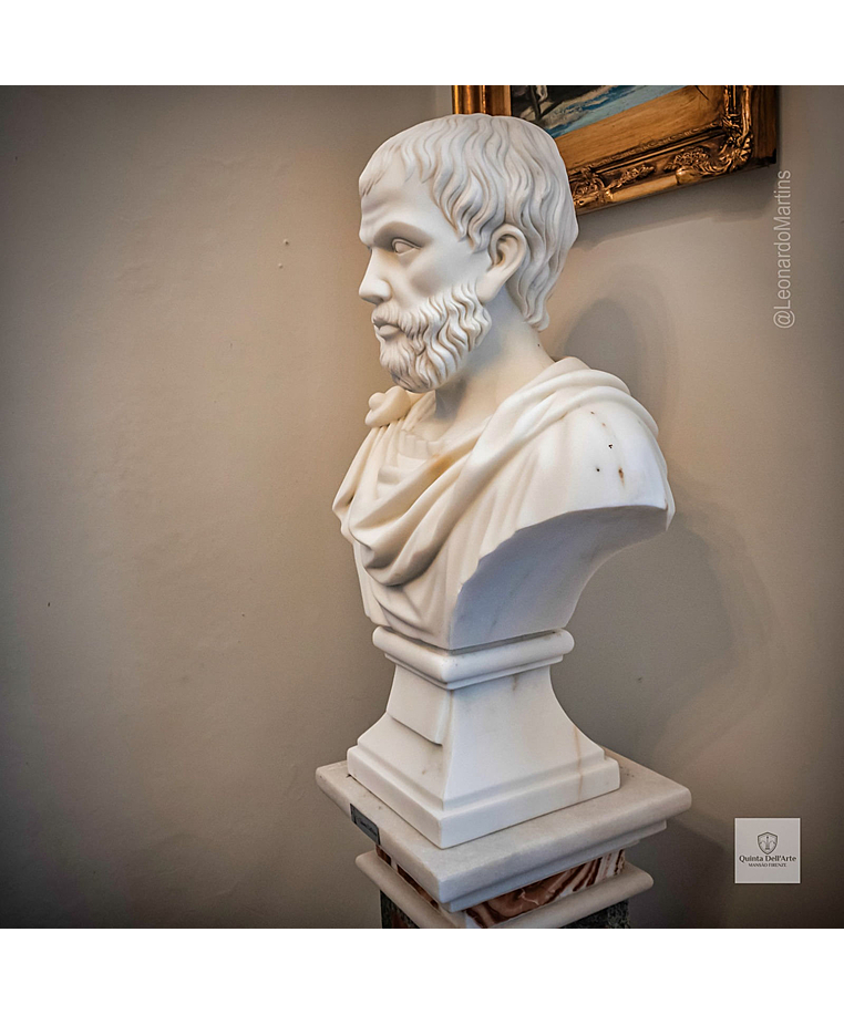 imagem do produto Busto Aristóteles em Mármore Branco 70cm BMP052 Sabedoria e Tradição