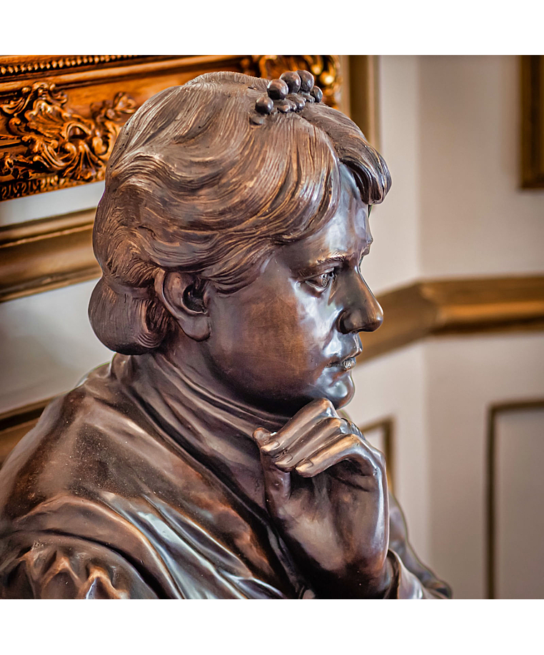 imagem do produto Busto de Bronze Helena Blavatsky 90cm BBZ076 Escultura Artística Monumental 