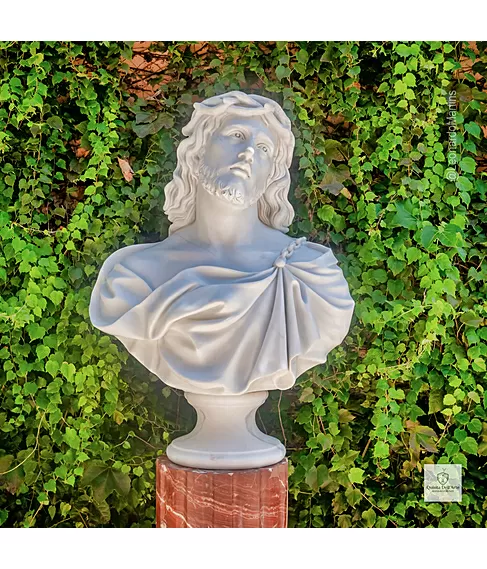 imagem de Busto de Jesus Cristo em Mármore Branco 79cm - BMP061
