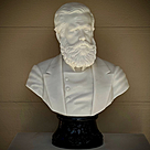 imagem do produto Busto Dom Pedro II em Mármore Branco 70cm BMP084 História e Elegância
