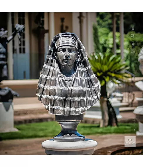 imagem de Busto Fara� em M�rmore Preto 87cm - BMP063