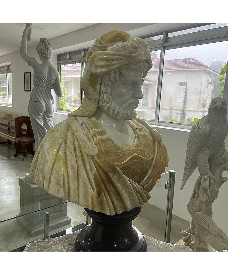 imagem do produto Busto Hércules IV em Mármore 80cm BMP036 Força e Grandiosidade