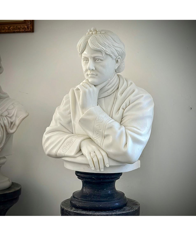 imagem do produto Busto Helena Blavatsky em Mármore Branco 90cm BMP079 Misticismo e Elegância