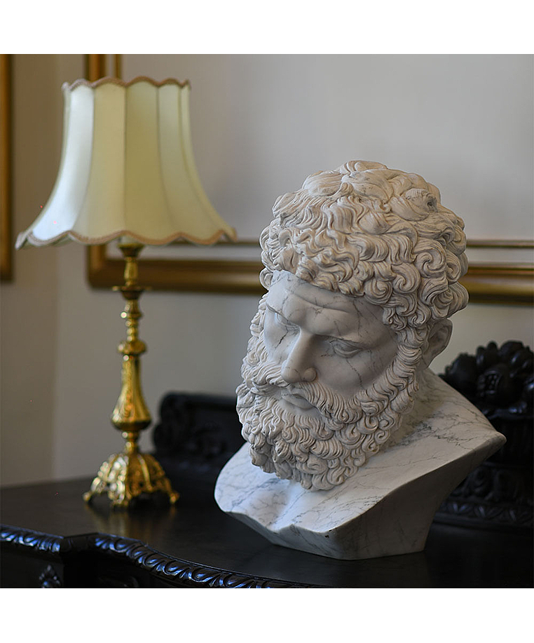 imagem do produto Busto H�rcules em M�rmore Carrara 50cm - BMP081C