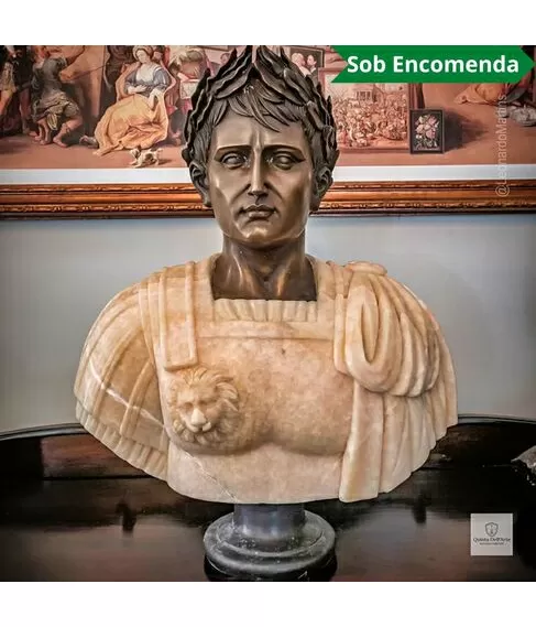 imagem de Busto Imperador Romano C�sar em M�rmore Color e Bronze 80cm - BMP073