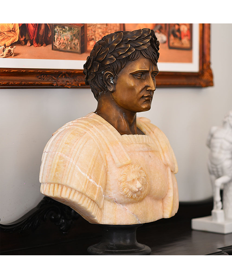 imagem do produto Busto Imperador Romano C�sar em M�rmore Color e Bronze 80cm - BMP073
