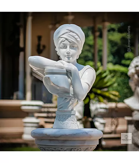 imagem de Busto Rebecca Au Pints em M�rmore Branco 65cm - BMP067
