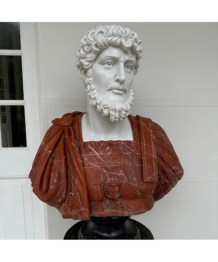 imagem do produto Busto Romano em Mármore 79cm BMP034 Escultura Clássica e Sofisticada