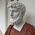 imagem do produto Busto Romano em Mármore 79cm BMP034 Escultura Clássica e Sofisticada