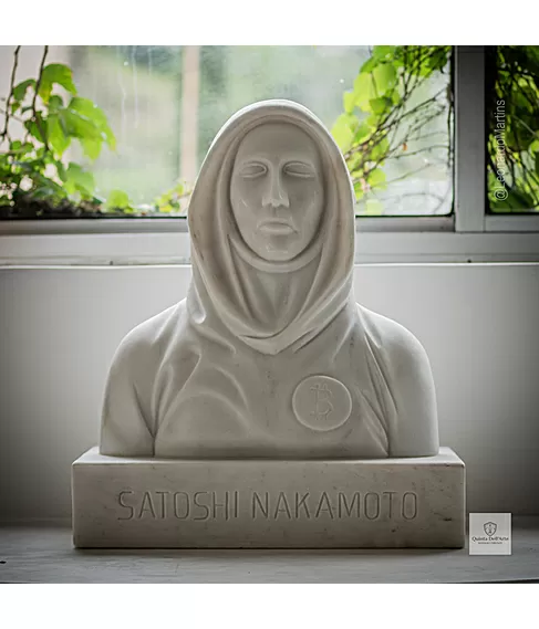 imagem de Busto Satoshi Nakamoto 50cm BMP080 Inovação e Exclusividade