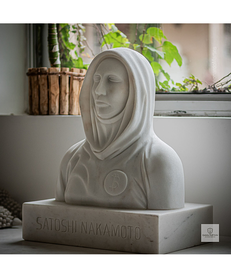 imagem do produto Busto Satoshi Nakamoto 50cm BMP080 Inovação e Exclusividade