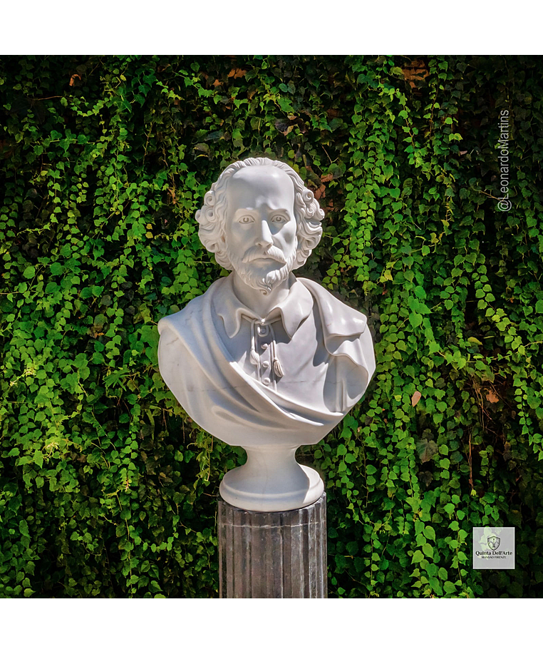 imagem do produto Busto William Shakespeare em Mármore Branco 83cm BMP060 Escultura Clássica Sofisticada