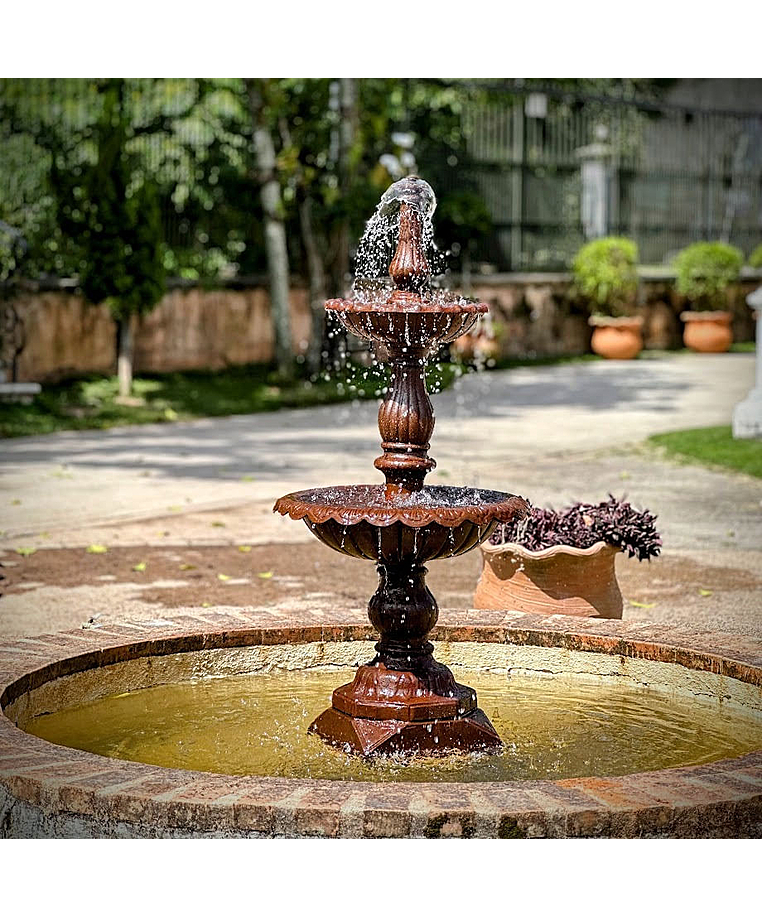 imagem do produto Chafariz 2 Pratos para Lago Barcelona em Ferro Fundido 135cm - FF126 Design Clássico