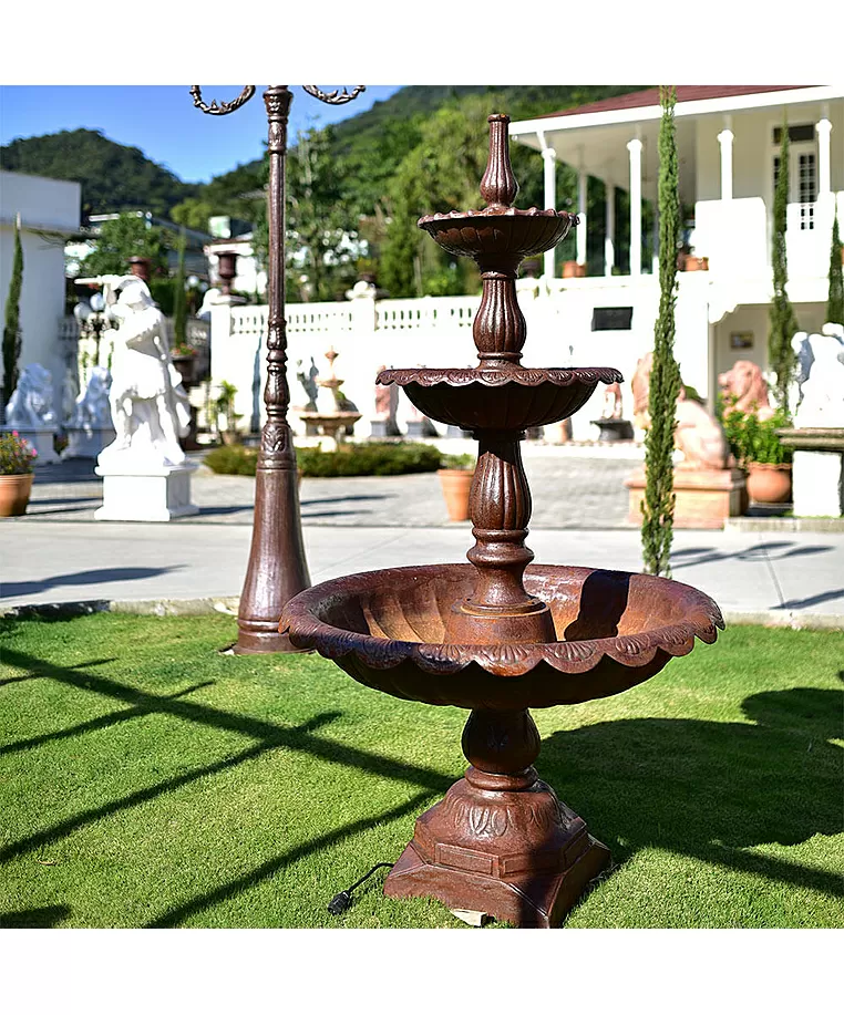 imagem de Chafariz de Ferro Fundido 3 Pratos Quinta DellArte 230cm - FF154 Elegância para Jardins 