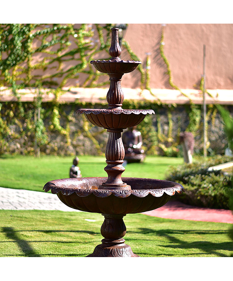 imagem do produto Chafariz de Ferro Fundido 3 Pratos Quinta DellArte 230cm - FF154 Elegância para Jardins 