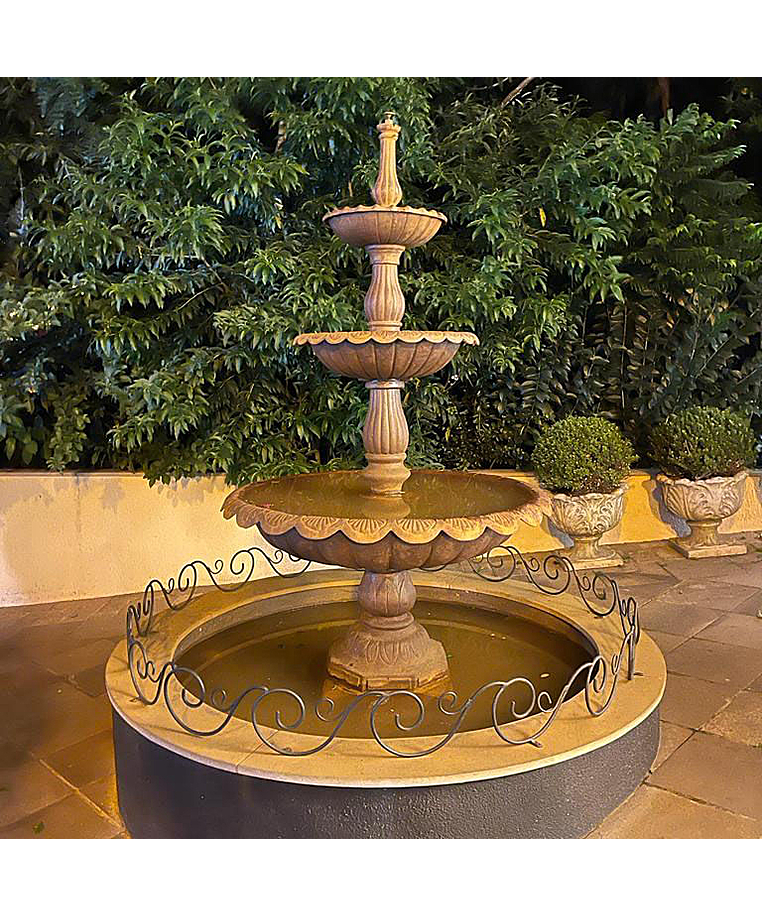imagem do produto Chafariz de Ferro Fundido 3 Pratos Quinta DellArte 230cm - FF154 Elegância para Jardins 