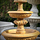 imagem do produto Chafariz em Mármore Amarelo 165cm - FMP388 Design Clássico para Jardins