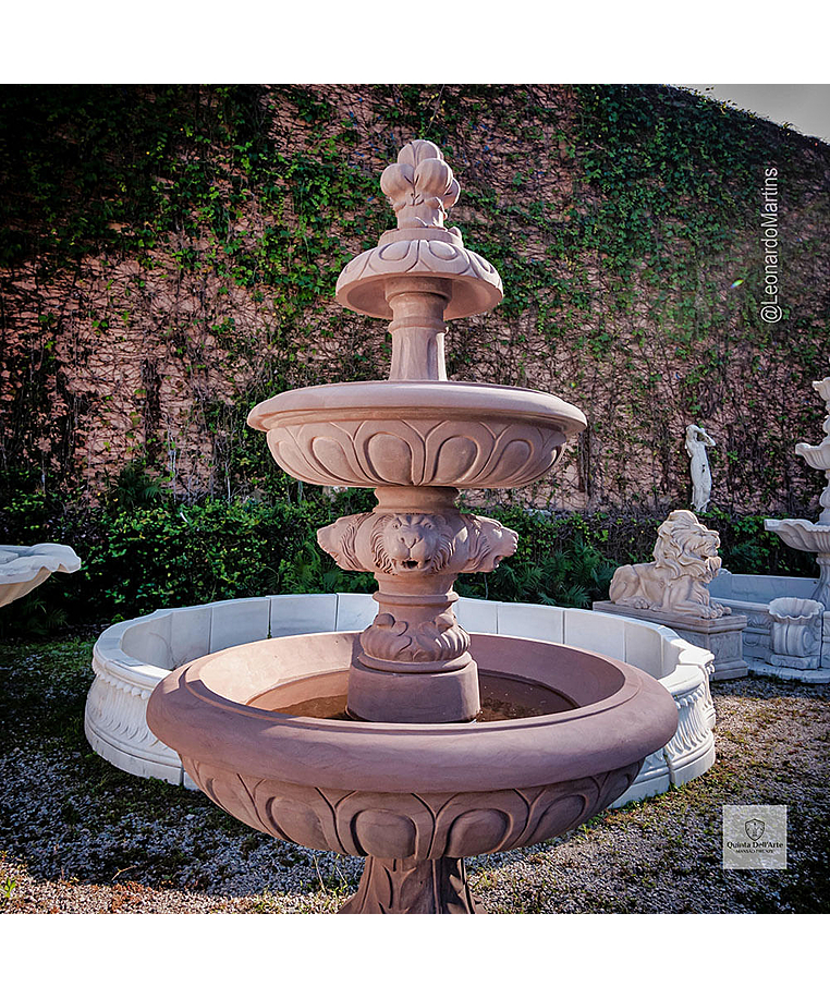 imagem do produto Chafariz em Mármore Rosso 165cm - FMP387 Beleza e Harmonia no Jardim