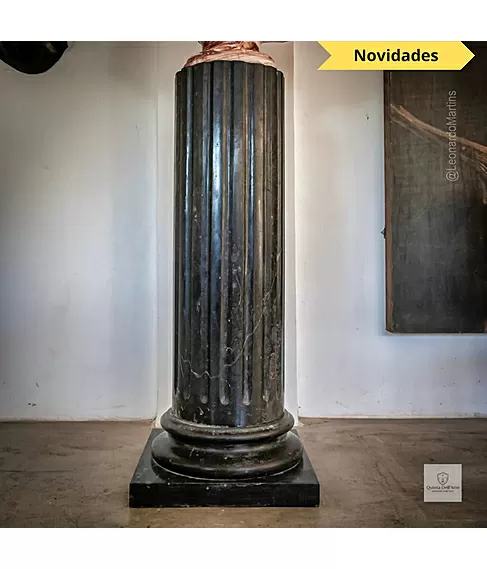 imagem de Coluna Bolzano em M�rmore Preto 100cm - VRMP352