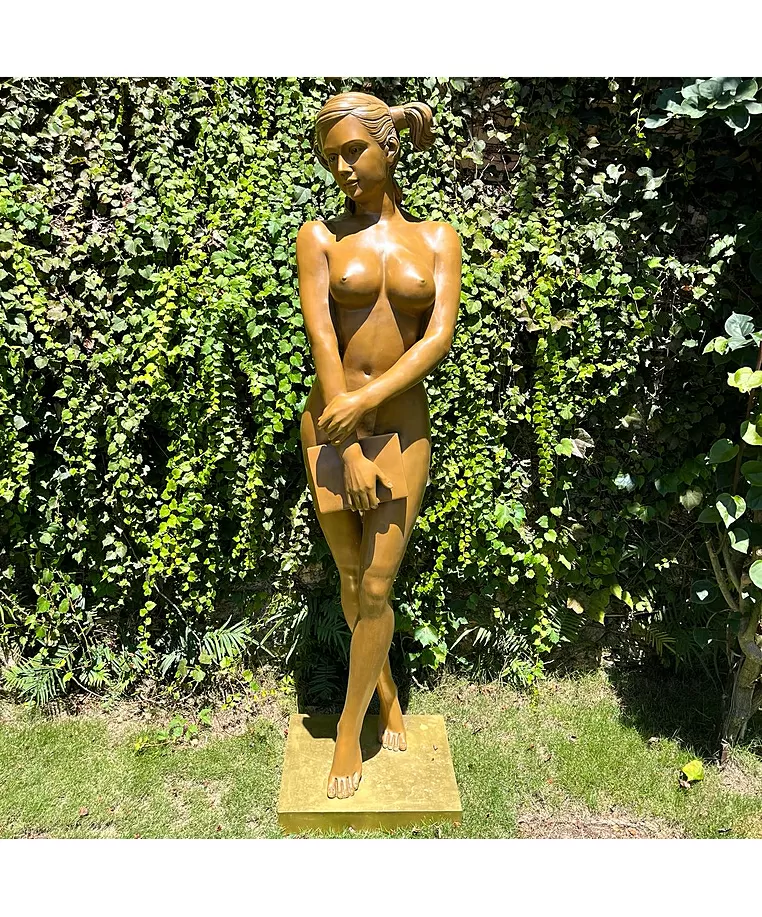 imagem do produto Escultura A Estudante em Bronze 169cm - EBZ627 Sofisticação e Exclusividade