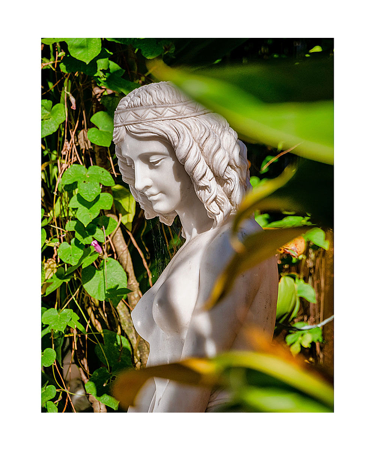 imagem do produto Escultura Ísis 160cm - EMP281