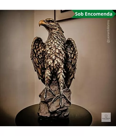 imagem de Escultura Águia Real em Bronze 60cm EBZ751 Força e Elegância Natural