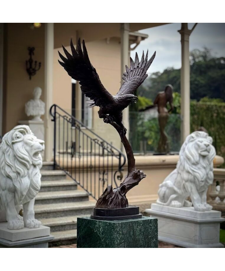 imagem do produto Escultura �guia de Bronze 120cm - EBZ397