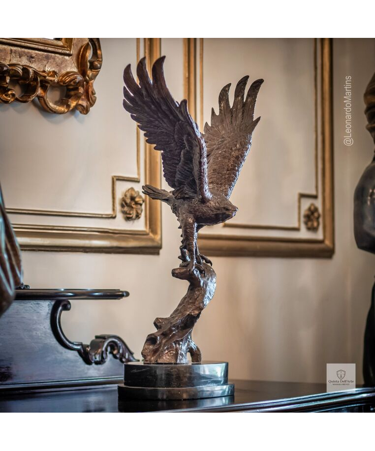 imagem do produto Escultura �guia em Bronze 70cm - EBZ756