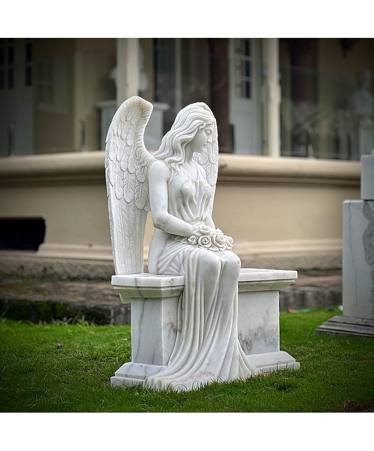 imagem do produto Escultura Anjo Sereno M�rmore Branco 110cm - EMP747