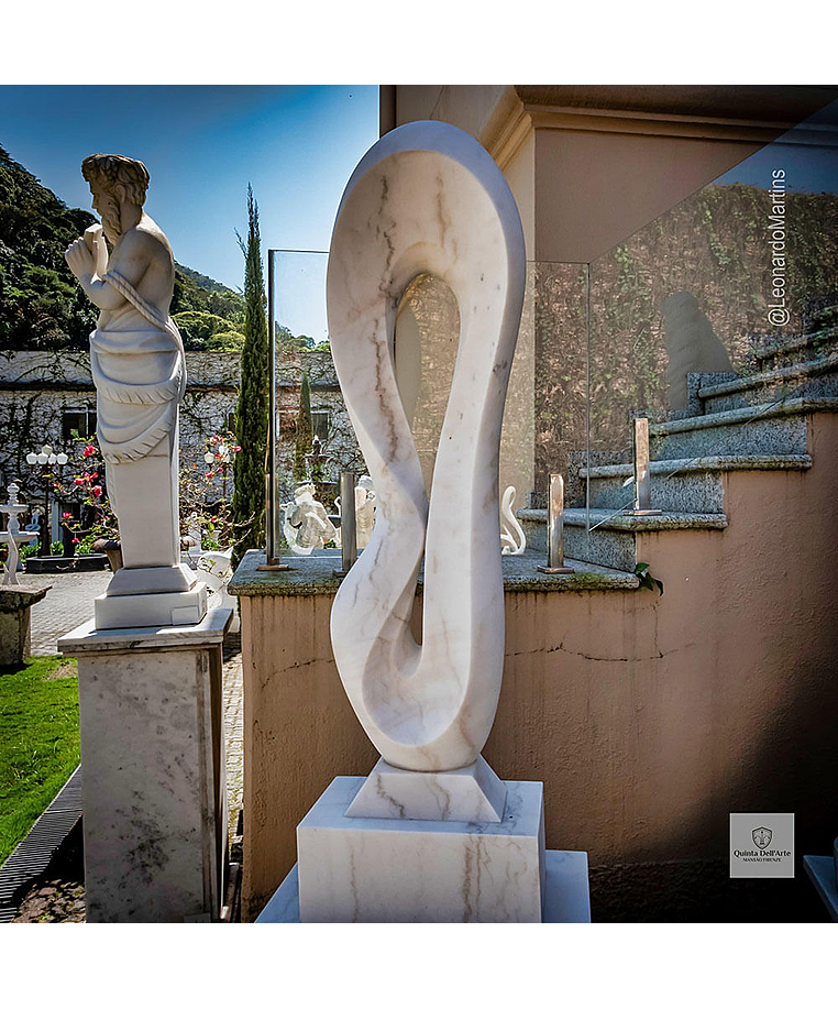 imagem do produto Escultura Arco Nobre 165cm - EMP720