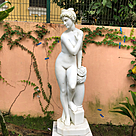 imagem do produto Escultura Banhista 160cm  EMP468 Para Jardins e Áreas Externas