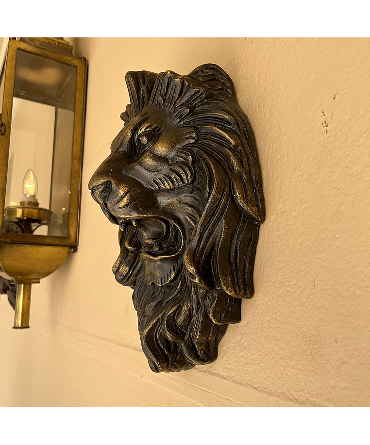 imagem do produto Escultura Cara de Leão em Bronze 34cm EBZ605 Detalhes Marcantes
