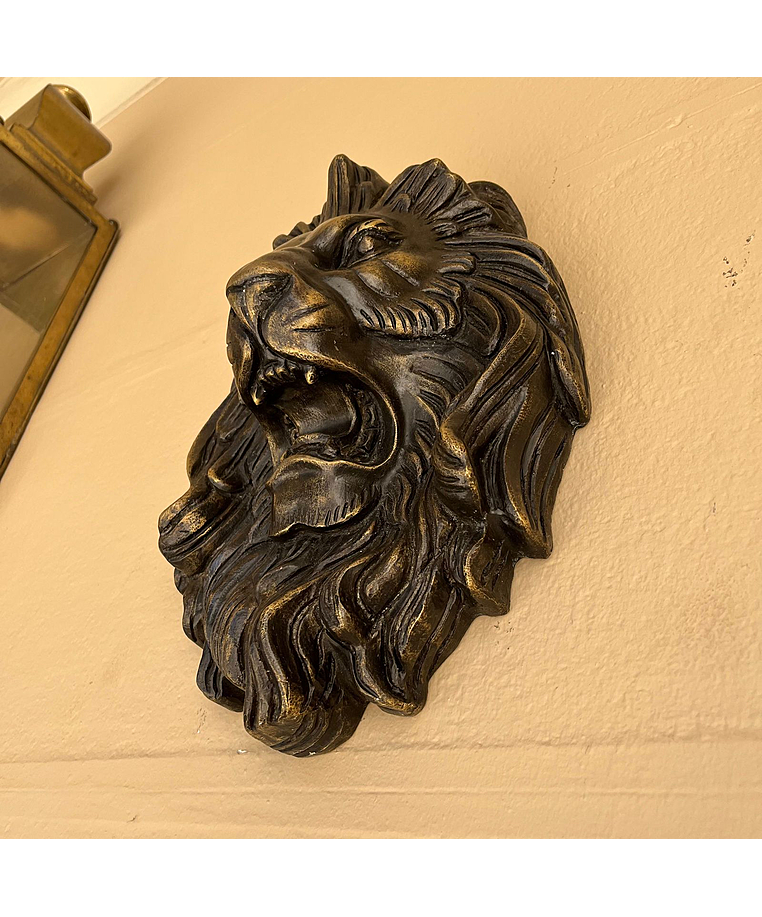 imagem do produto Escultura Cara de Leão em Bronze 34cm EBZ605 Detalhes Marcantes