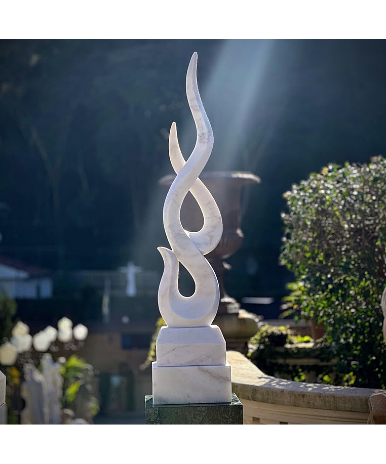 imagem do produto Escultura Chama Esculpida Branco 150cm - EMP740