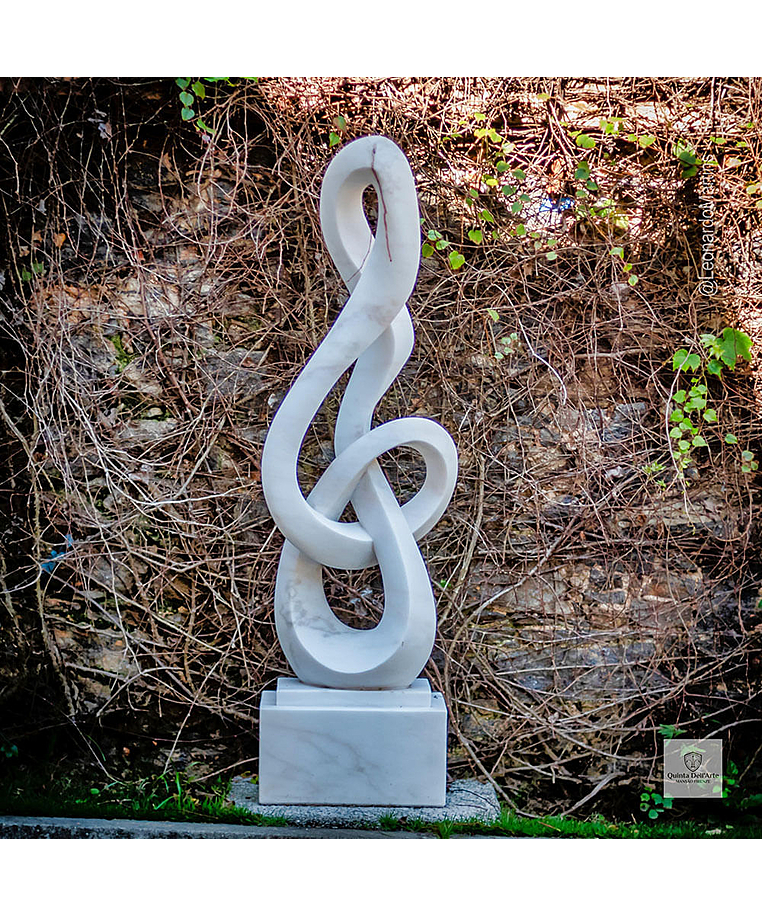 imagem do produto Escultura Contorno da Realeza Mármore Branco 120cm - EMP734 Inspiração Nobre e Elegante