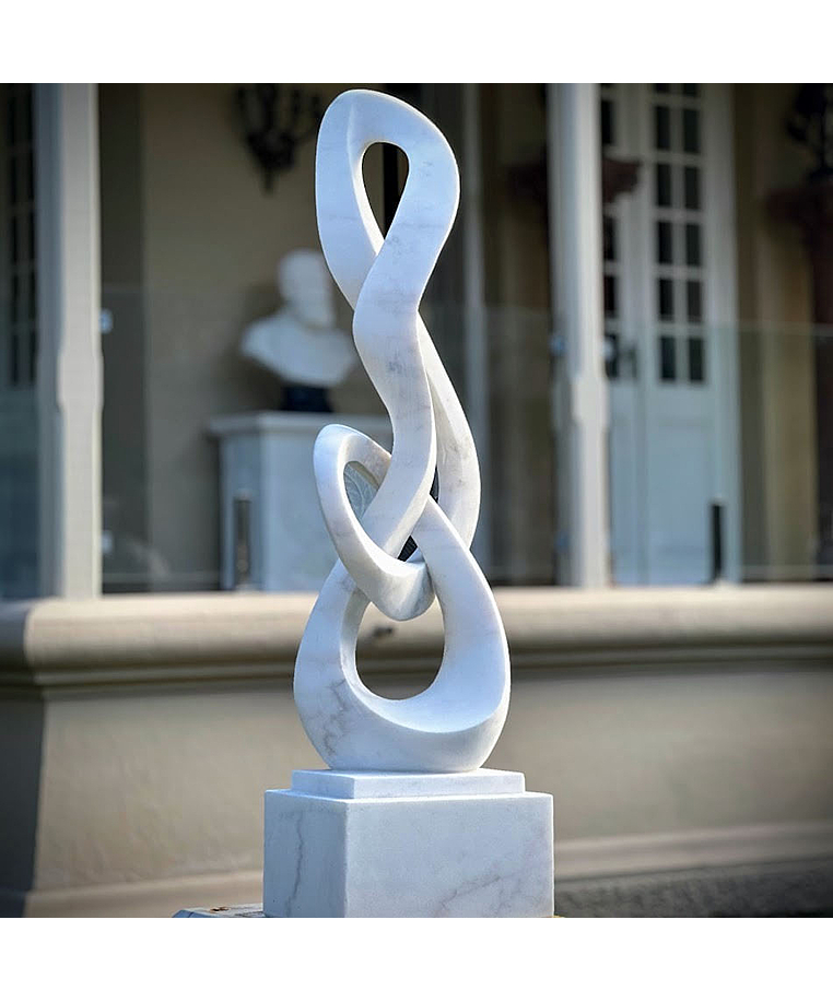imagem do produto Escultura Contorno da Realeza Mármore Branco 120cm - EMP734 Inspiração Nobre e Elegante