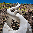 imagem do produto Escultura Contorno da Realeza M�rmore Branco 120cm - EMP734