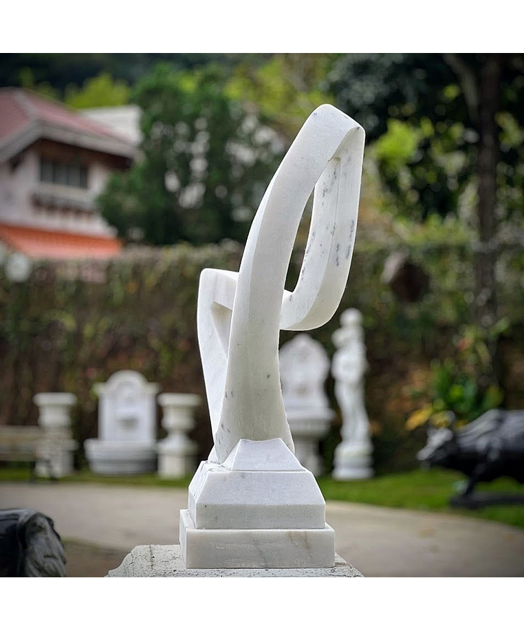 imagem do produto Escultura Curva Eterna M�rmore Branco 100cm - EMP744
