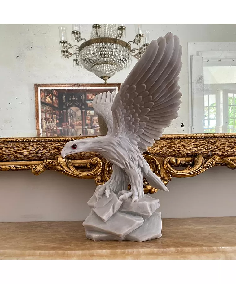 imagem de Escultura de �guia 33cm - VRML063