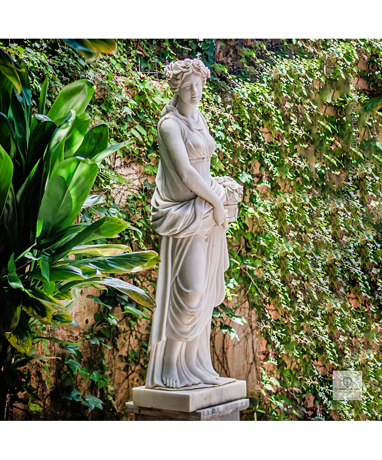 imagem do produto Escultura Demeter em Mármore 160cm - EMP482 Projetos de Paisagismo