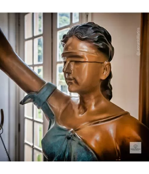 imagem de Escultura Deusa da Justiça em Bronze 128cm - EBZ754
