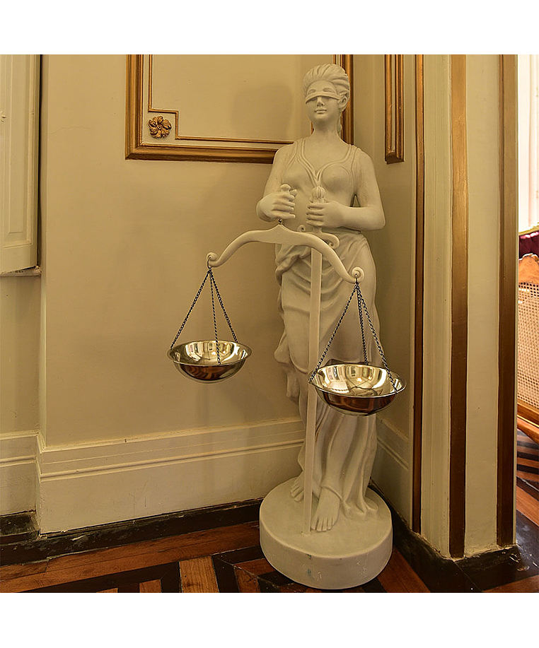imagem do produto Escultura Deusa da Justi�a 165cm - EML422