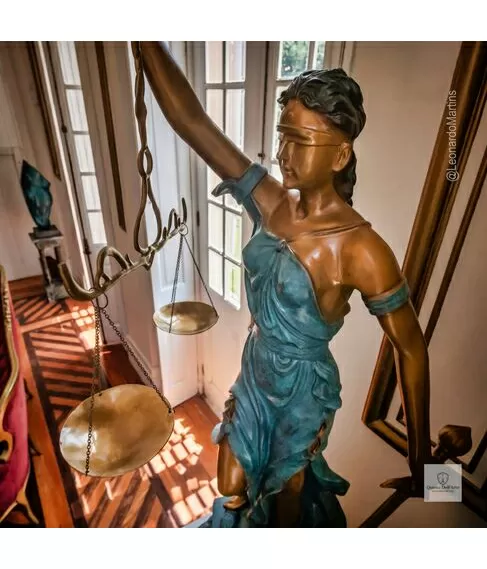 imagem de Escultura Deusa da Justi�a em Bronze 128cm - EBZ754