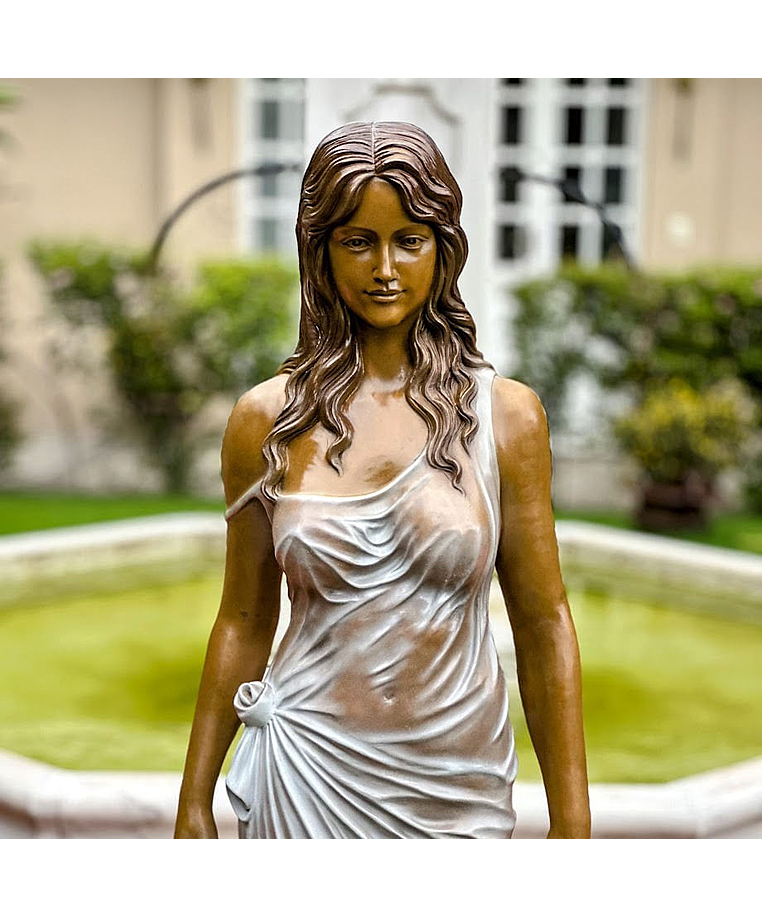 imagem do produto Escultura em Bronze Dona Con Velo 160cm - EBZ614