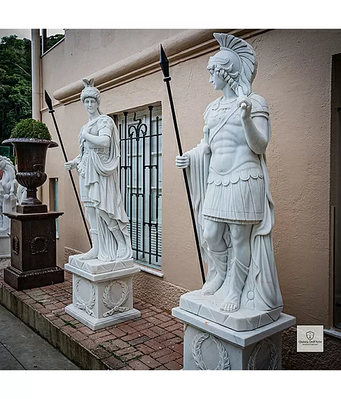 imagem de Escultura em M�rmore Minerva 230cm com Base - EMP562